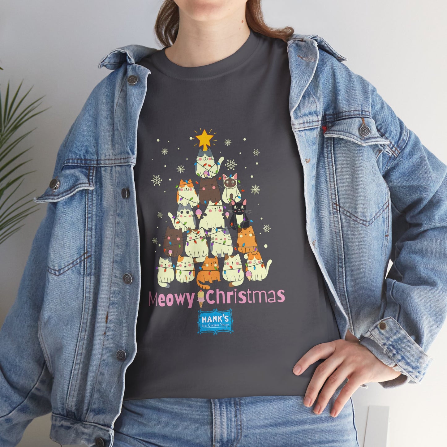 Meowy Christmas. Adult Heavy Cotton Tee