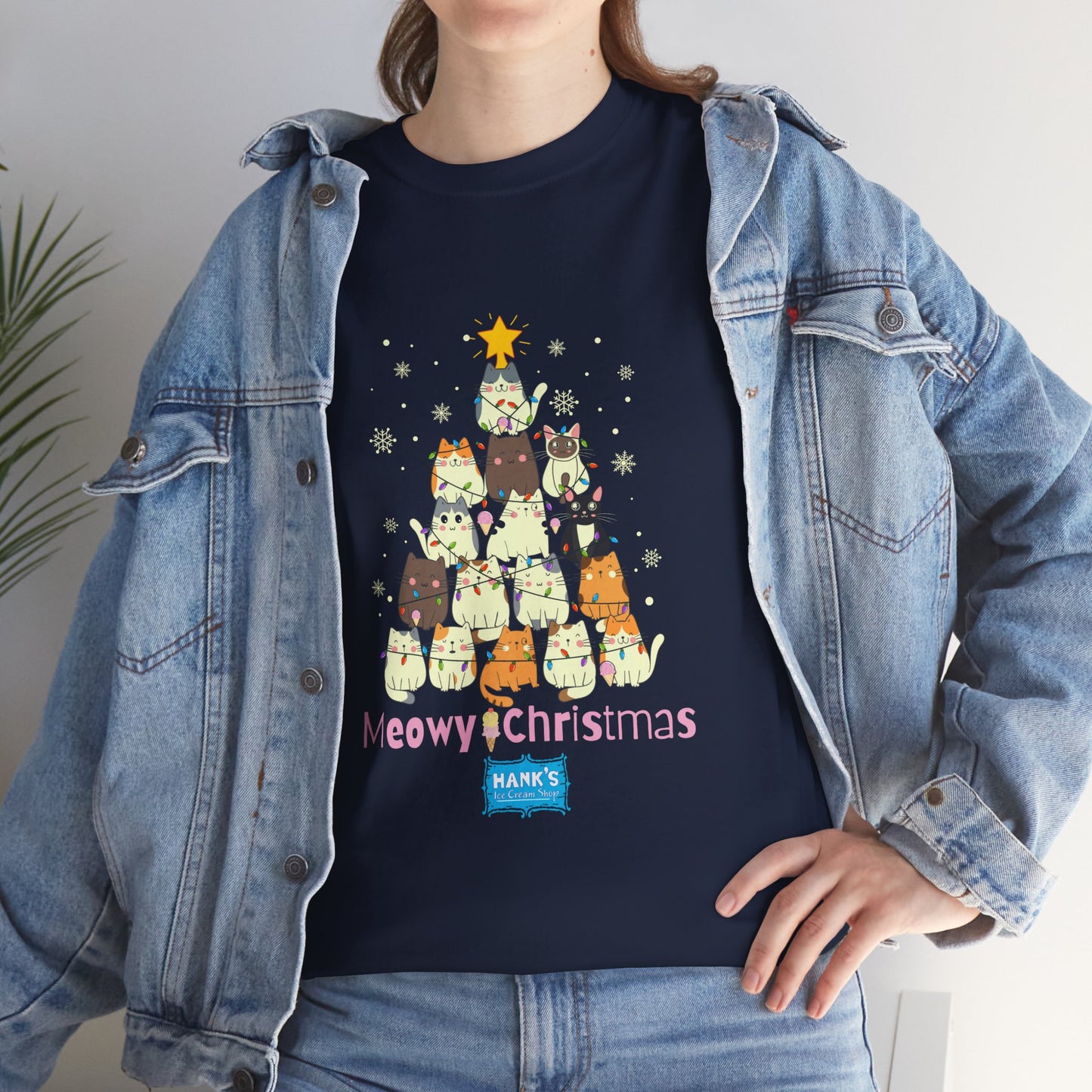 Meowy Christmas. Adult Heavy Cotton Tee