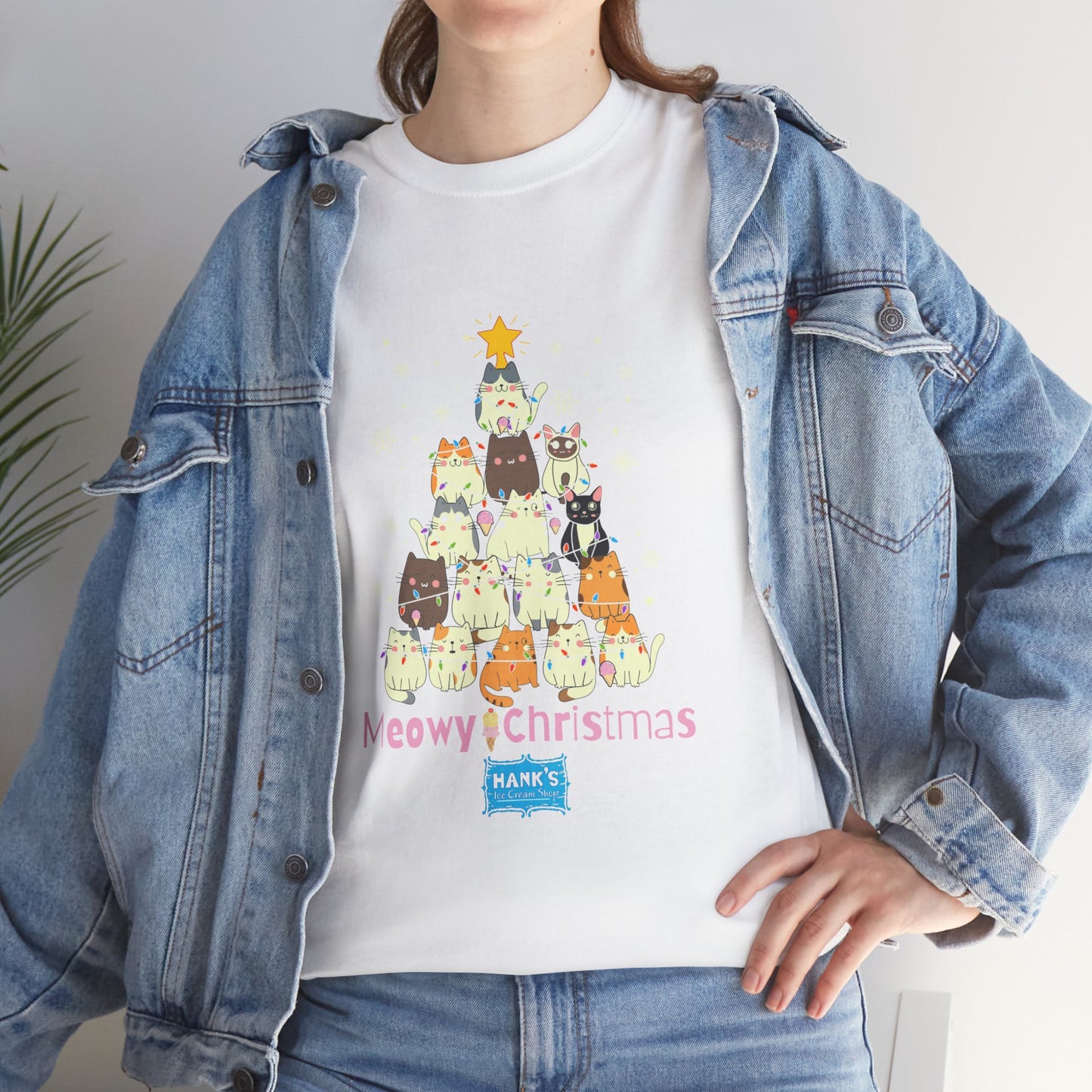 Meowy Christmas. Adult Heavy Cotton Tee